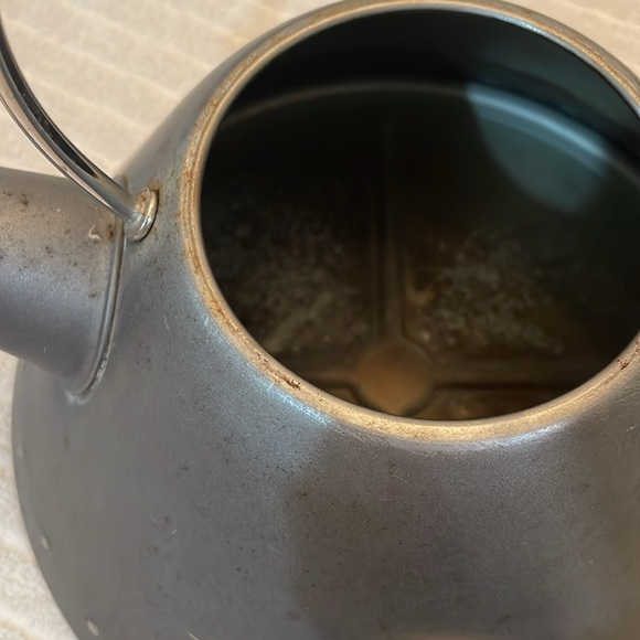 Alessi Whistling Bird Tea Kettle with Blue Handle and Red Bird - Vintage, Retro - Picture 6 of 12